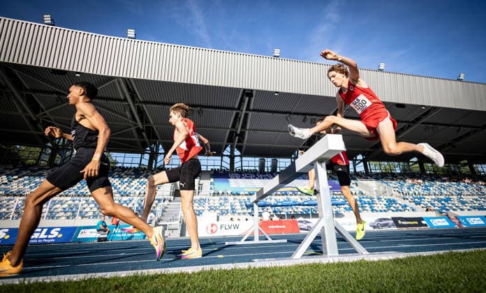 Deutsche Meisterschaften U23 U18; Bochum-Wattenscheid, 03.07.2026 Am Hindernisbalken: Louis Bianchin (Dresdner SC 1898) im 3000m-Hindernis-Finale der Junioren U23; Deutsche Meisterschaften U23 U18 am 03.07.2026 im Lohrheidestadion in Bochum-Wattenscheid (Nordrhein-Westfalen). *** German U23 and U18 Championships, Bochum-Wattenscheid, July 3, 2026: Louis Bianchin of Dresdner SC 1898 at the hurdle in the 3000m steeplechase final for the U23 juniors at the German U23 and U18 Championships on July 3, 2026, at the Lohrheidestadion in Bochum-Wattenscheid, North Rhine-Westphalia Copyright: xBEAUTIFULxSPORTS R.xSchmittx