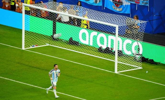 Lionel Messi of Argentina Argentina v Cape Verde, 2026 FIFA World Cup, WM, Weltmeisterschaft, Fussball Round of 32, Football, Miami Stadium, Miami, Florida, USA - 03 Jul 2026Miami Miami Stadium Florida (FL) United States of America  Copyright: xJavierxGarcia Shutterstockx 16975460dv