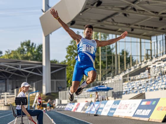 Deutsche Meisterschaften U23 U18; Bochum-Wattenscheid, 03.07.2026 Denyo Schluckwerder (LAC BERLIN); Deutsche Meisterschaften U23 U18 im Lohrheide-Stadion in Bochum-Wattenscheid am 03.07.2026, (Nordrhein-Westfalen). *** German U23 and U18 Championships, Bochum-Wattenscheid, July 3, 2026, Denyo Schluckwerder, LAC BERLIN German U23 and U18 Championships at Lohrheide Stadium in Bochum-Wattenscheid on July 3, 2026, North Rhine-Westphalia Copyright: xBEAUTIFULxSPORTS KJPetersx