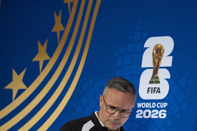 (260704) -- HOUSTON, July 4, 2026 -- Mohamed Ouahbi, head coach of Morocco, attends a press conference, PK, Pressekonferenz ahead of the round of 16 match between Canada and Morocco at the FIFA World Cup, WM, Weltmeisterschaft, Fussball 2026 in Houston, the United States, July 3, 2026. ) (SP)U.S.-HOUSTON-FOOTBALL-FIFA WORLD CUP-PRESS CONFERENCE-MOROCCO XiaoxYijiu 