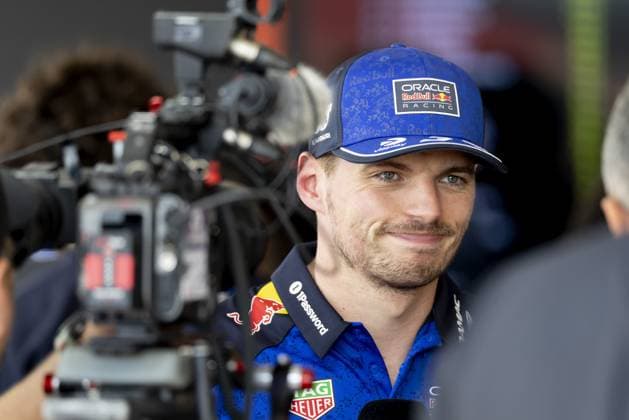 SILVERSTONE - Max Verstappen (Red Bull Racing) speaks to the press after the sprint session of the Formula 1 British Grand Prix at the Silverstone race circuit. SANDER KONING ANP xVIxANPxSportx xxANPxIVx 562769222 originalFilename: 562769222.jpg