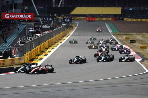 F1 British Grand Prix 2026 Sprint Start of Sprint ahead of the Formula 1 British Grand Prix at Silverstone Circuit in Northampton, Great Britain on July 4, 2026. Northampton United Kingdom  Copyright: xJakubxPorzyckix originalFilename:porzycki-f1britis260704_npxHs.jpg