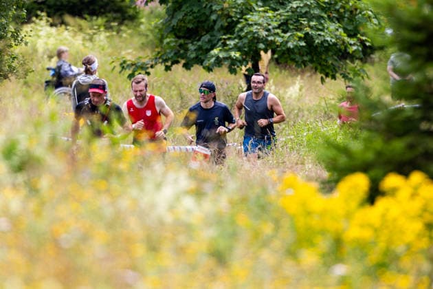 04.07.2026, GER, Volkslauf Crosslauf, Maenner Frauen, Saion 2026, 23. Schneekopflauf 2. Schneekopfwanderung Scheekopflauf - Das ist der Gipfel von 711Hm auf 978Hm Unter dem Motto Scheekopflauf - Das ist der Gipfel von 711Hm auf 978Hm konnten die Teilnehmer zwischen der 12,7km 22.2km langen Laufstrecke wählen. Zum zweiten mal stand auch die 11km Wanderstrecke zur Auswahl. 98528 Suhl Schneekopf Neue Gehlberger Hü Thüringen Deutschland *** July 4, 2026, GER, Fun Run Cross-Country Run, Men Women, 2026 Season, 23 Schneekopf Run 2 Schneekopf Hike Schneekopf Run: That’s the Summit—from 711 Hm to 978 Hm. Under the motto Schneekopf Run: That’s the Summit—from 711 Hm to 978 Hm, participants could choose between the 12,7 km and 22.2 km running routes. For the second time, the 11 km hiking route was also available. 98528 Suhl, Schneekopf, Neue Gehlberger Hü, Thuringia, Germany