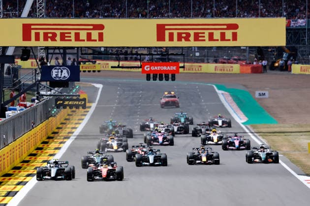 F1 - BRITISH GRAND PRIX 2026 A general view of the cars during the Formula 1 British Grand Prix 2026, 9th round of the 2026 Formula One World Championship, WM, Weltmeisterschaft from July 3 to 5, 2026 on the Silverstone Circuit, in Silverstone, United Kingdom - SilverstoneUnited Kingdom  Copyright: xDPPIx