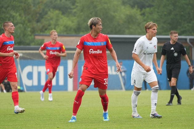 Fußball I Herren I Saison 2026-2027 I Testspiel I Holstein Kiel - FC Fredericia I 07.2026 Hiroki Sekine (32, Holstein Kiel) auf dem Spielfeld Kiel CITTI FUSSBALL PARK Schleswig-Holstein Deutschland *** Soccer I Men s Team I 2026–2027 Season I Friendly Match I Holstein Kiel vs. FC Fredericia I July 2026 Hiroki Sekine 32, Holstein Kiel on the field at Kiel CITTI FUSSBALL PARK, Schleswig-Holstein, Germany Copyright: xLobeca MaschaxHolmx