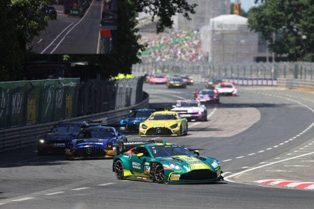 Nürnberg, Deutschland 03. - 05. Juli 2026: DTM - 2026 - Norisring - Samstag Rennen 1 Im Bild: Nicki Thiim (DEN 7) führt das Feld im Aston Martin an Norisring Bayern *** Nuremberg, Germany, July 3–5, 2026, DTM 2026, Norisring, Saturday, Race 1. Pictured: Nicki Thiim (DEN 7) leads the field in his Aston Martin at the Norisring in Bavaria. Copyright: xFotostandx xFabianxWernerx
