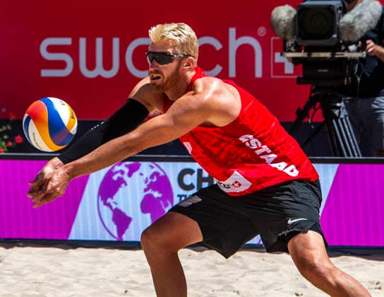 July 4, 2026, Gstaad, Bern, Switzerland: Gstaad Switzerland, 07 04 2026: CHASE BUDINGER of USA is in action during Swatch Beach Pro Gstaad 2026, Swatch Beach Pro Gstaad 2026 took place in the famous ski resort and which organizes events like the EFG Swiss Open Gstaad ATP, Tennis Herren 250 and the Polo Gold Club Gstaad 2024 and took place at Roy Emerson Arena in Gstaad. Beach volleyball, Beachvolleyball 2026: Gstaad Pro  - ZUMAd206 20260704_zip_d206_034 Copyright: xEricxDubostx