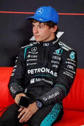 F1 - BRITISH GRAND PRIX 2026 KIMI ANTONELLI Andrea (ita), Mercedes AMG F1 Team W16, portrait during the Formula 1 British Grand Prix 2026, 9th round of the 2026 Formula One World Championship, WM, Weltmeisterschaft from July 3 to 5, 2026 on the Silverstone Circuit, in Silverstone, United Kingdom - SilverstoneUnited Kingdom  Copyright: xPauloxMariax