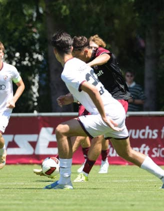 04.07.2026 - Fussball Amateurfussball - Saison 2026 2027 - Testspiel Freundschaftsspiel Vorbereitungsspiel : 1. FC Nürnberg II U23 FCN Club - FC Ingolstadt II - DaMa - xdaxmax - Tor Treffer Torschuß zum 1:1 - Torschütze Levin Chiumento (9, 1. FC Nürnberg FCN II ) gg Ioannis Petkos (28, FC Ingolstadt 2 ) *** July 4, 2026 Soccer Amateur Soccer 2026–2027 Season Exhibition Match Friendly Match Preseason Match 1 FC Nuremberg II U23 FCN Club FC Ingolstadt II DaMa xdaxmax Goal Goal Shot on Goal for 1–1 GoalLevin Chiumento 9, 1 FC Nuremberg FCN II vs. Ioannis Petkos 28, FC Ingolstadt 2