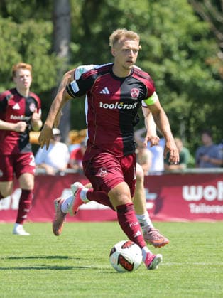 04.07.2026 - Fussball Amateurfussball - Saison 2026 2027 - Testspiel Freundschaftsspiel Vorbereitungsspiel : 1. FC Nürnberg II U23 FCN Club - FC Ingolstadt II - DaMa - xdaxmax - Benedikt Kirsch (10, 1. FC Nürnberg FCN II ) Patrick Bachmann (9, FC Ingolstadt 2 ) *** July 4, 2026 Soccer Amateur Soccer 2026–2027 Season Exhibition Match Friendly Match Preseason Match 1. FC Nürnberg II U23 FCN Club FC Ingolstadt II DaMa xdaxmax Benedikt Kirsch 10, 1 FC Nuremberg FCN II Patrick Bachmann 9, FC Ingolstadt 2