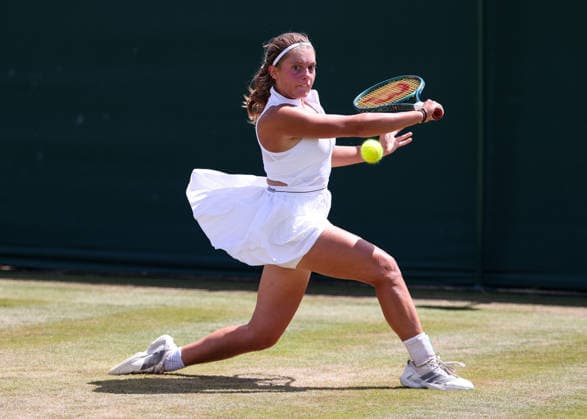Emily Victoria Eigelsbach, Maedchen Einzel, Girls Singles Tennis - Wimbledon 2026 - Grand Slam ITF ATP, Tennis Herren WTA, Tennis Damen - AELTC - London - - Great Britain - 4 July 2026. *** Emily Victoria Eigelsbach, Girls Singles, Girls Singles Tennis, Wimbledon 2026, Grand Slam, ITF, ATP, WTA, AELTC, London, Great Britain, July 4, 2026 Copyright: xJuergenxHasenkopfx