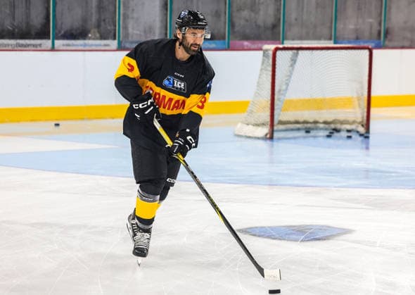 3ICE World Cup, SSE Arena, Belfast 4 7 2026 Germany™s Jon Matsumoto during Saturday morning™s practice skate ahead of the 3ICE World Cup Jon Matsumoto 4 7 2026  Copyright: xx 3ICE practice_092