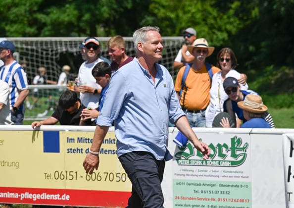 04.07.2026, xsltx, Fussball Testspiel, SG Arheilgen - SV Darmstadt 98 v.l. Hatte gut Lachen beim 12-:0 der Laien in Arheilgen: Markus Pfitzner (Präsident SV Darmstadt 98) (DFL DFB REGULATIONS PROHIBIT ANY USE OF PHOTOGRAPHS as IMAGE SEQUENCES and or QUASI-VIDEO) *** July 4, 2026, xsltx, Soccer Friendly Match, SG Arheilgen vs. SV Darmstadt 98: Had a good laugh at the 12–0 victory by the amateurs in Arheilgen. Markus Pfitzner, President of SV Darmstadt 98. DFL and DFB regulations prohibit any use of photographs as image sequences and or quasi-video.