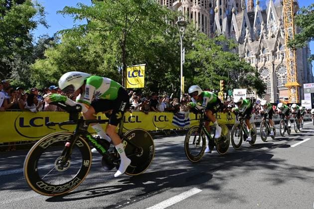 Tour de France 2026 Stage 1 BARCELONA, SPAIN - JULY 04 : Team Caja Rural - Seguros RGA in action during stage 1 of the 113rd edition of Tour de France an UCI World Tour 2.UWT Team Time Trial stage for Men Elite of 19 km with start in Barcelona and finish in Barcelona on July 4, 2026 in Barcelona, Spain, 04 07 2026 Barcelona Spain  Copyright: xPetexGodingx