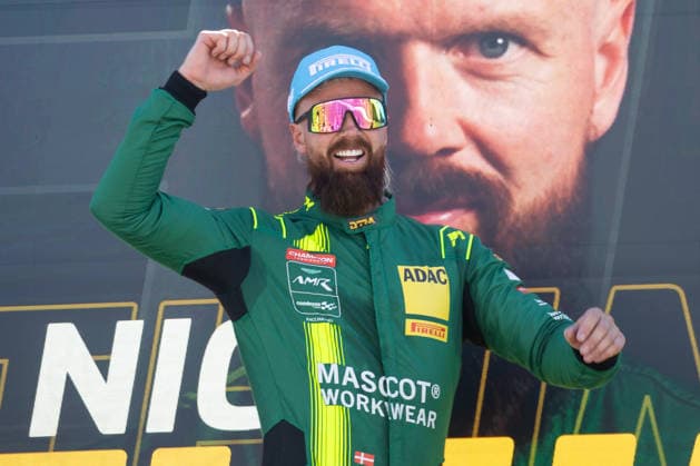 04.07.2026 - Motorsport - Rennwochenende Norisring Nürnberg 2026 - Internationales ADAC Norisring Speedweekend - DCDE - xdcxdex - DTM - Jubel Freude bei Nicki Thiim (Comtoyou Racing, Aston Martin) nach dem Rennsieg *** July 4, 2026: Norisring Nuremberg 2026 Motorsport Race Weekend—International ADAC Norisring Speed Weekend DCDE xdcxdex DTM: Jubilation and joy for Nicki Thiim of Comtoyou Racing and Aston Martin after their race victory