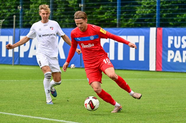 04.07.2026, Fußball, Herren, 2.BL (Bundesliga), Testspiel, Saison 2026 2027, Holstein Kiel - FC Fredericia, KSV Jonas Therkelsen Kiel Projensdorf, Trainingsplatz Schleswig-Holstein Deutschland *** July 4, 2026, Soccer, Men s, 2nd Division Bundesliga, Friendly Match, 2026–2027 Season, Holstein Kiel vs. FC Fredericia, KSV Jonas Therkelsen Kiel Projensdorf, Training Ground, Schleswig-Holstein, Germany