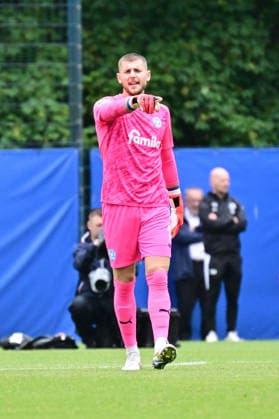 04.07.2026, Fußball, Herren, 2.BL (Bundesliga), Testspiel, Saison 2026 2027, Holstein Kiel - FC Fredericia, KSV Torwart Timon Weiner (Kiel) Kiel Projensdorf, Trainingsplatz Schleswig-Holstein Deutschland *** July 4, 2026, Soccer, Men s, 2nd Bundesliga, Friendly Match, 2026–2027 Season, Holstein Kiel vs. FC Fredericia, KSV Goalkeeper Timon Weiner, Kiel Projensdorf, Training Ground, Schleswig-Holstein, Germany