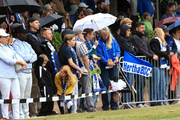 DEU, DFL, 2. FBL, Frohnauer SC vs Hertha BSC, 04.07.2026, Frohnau, Berlin, DEU, DFL, 2. FBL, Frohnauer SC vs Hertha BSC, Hertha-BSC Fans DFL - regulations prohibit any use of Photographs as image sequences and or quasi-video *** DEU, DFL, 2nd Regional League, Frohnauer SC vs. Hertha BSC, July 4, 2026, Frohnau, Berlin, DEU, DFL, 2nd Regional League, Frohnauer SC vs. Hertha BSC, Hertha BSC Fans: DFL regulations prohibit any use of photographs as image sequences and or quasi-video nordphotoxGmbHx xEngler nph00076