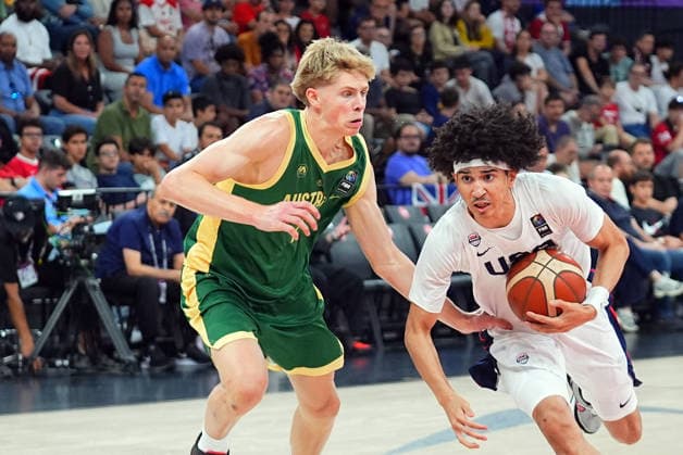 USA v Australia - FIBA U17, U 17 Basketball World Cup ISTANBUL, TURKIYE - JULY 04: United States Cayden Daughtry (R) and Australia s Luke Paul (7) compete for the ball during the FIBA Under-17 Basketball World Cup semifinal match at the Basketball Development Center in Istanbul, Turkiye, on July 4, 2026. Esra Bilgin Anadolu Istanbul Turkey. Editorial use only. Please get in touch for any other usage.  Copyright: x2026xAnadoluxEsraxBilginx