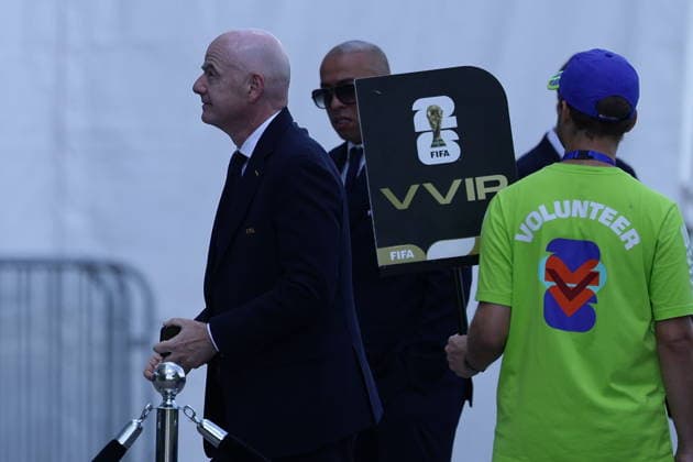 FIFA World Cup, WM, Weltmeisterschaft, Fussball 2026 - Round of 16 - Canada vs Morocco FIFA President Gianni Infantino arrives to the stadium before the FIFA World Cup 2026 Round of 16 match Canada against Morocco, in Houston, USA, 04 July 2026. HOUSTON United States  Copyright: xCHRISTOPHERxNEUNDORFx