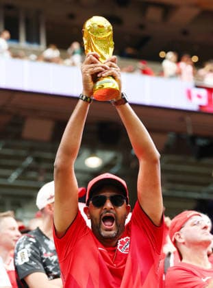 A fan of Canada shows his support before a Round of 16 FIFA World Cup, WM, Weltmeisterschaft, Fussball match against Morocco at Houston Stadium in Houston, Texas, on Saturday, July 4, 2026.  HOU20260704904 CHRISTIANxBRUNSKILL