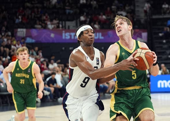 USA v Australia - FIBA U17, U 17 Basketball World Cup ISTANBUL, TURKIYE - JULY 04: Anthony Williams (9) of United States in action against Tom Dammers (5) of Australia during the FIBA Under-17 Basketball World Cup match at the Basketball Development Center in Istanbul, Turkiye, on July 4, 2026. Esra Bilgin Anadolu Istanbul Turkey. Editorial use only. Please get in touch for any other usage.  Copyright: x2026xAnadoluxEsraxBilginx