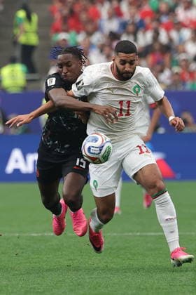 FIFA World Cup, WM, Weltmeisterschaft, Fussball 2026 - Round of 16 - Canada vs Morocco Moise Bombito (L) of Canada in action against Ismael Saibari (R) of Morocco during the FIFA World Cup 2026 Round of 16 match Canada against Morocco, in Houston, USA, 04 July 2026. HOUSTON United States  Copyright: xCHRISTOPHERxNEUNDORFx