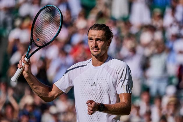July 4, 2026, London, London, Great Britain: Alexander Zverev of Germany during The Championships Wimbledon Tennis 2026: Grand Slam: The Championships Wimbledon: ZVEREV 6:2 7:6 6:4 GIRON  - ZUMAs343 20260704_zsp_s343_060 Copyright: xMathiasxSchulzx