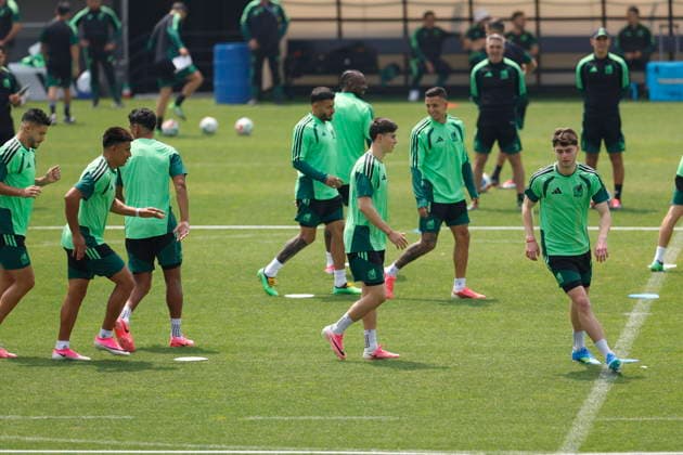 FIFA World Cup, WM, Weltmeisterschaft, Fussball 2026 - Mexico training session Mexico s players attend a training session held in Mexico City, Mexico, 04 July 2026. Mexico will face England in their FIFA World Cup 2026 Round of 16 match on 06 July 2026. Mexico City Mexico  Copyright: xSASHENKAxGUTIERREZx