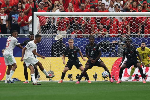 FIFA World Cup, WM, Weltmeisterschaft, Fussball 2026 - Round of 16 - Canada vs Morocco Azzedine Ounahi (2-L) of Morocco scores the 1-0 lead during the FIFA World Cup 2026 Round of 16 match Canada against Morocco, in Houston, USA, 04 July 2026. HOUSTON United States  Copyright: xCHRISTOPHERxNEUNDORFx