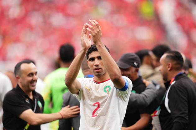 Canada v Morocco - FIFA World Cup, WM, Weltmeisterschaft, Fussball 2026 - Round of 16 HOUSTON, UNITED STATES - JULY 04: Achraf Hakimi of Morocco celebrates the victory and greets the supporters during the 2026 FIFA World Cup Round of 16 match between Canada and Morocco at Houston Stadium (NRG Stadium) on July 04, 2026 in Houston, Texas. Jose Hernandez Anadolu Texas United States. Editorial use only. Please get in touch for any other usage.  Copyright: x2026xAnadoluxJosexHernandezx