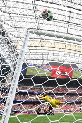(260705) -- HOUSTON, July 5, 2026 -- Maxime Crepeau, goalkeeper of Canada, fails to save the ball the round of 16 match between Canada and Morocco at the 2026 FIFA World Cup, WM, Weltmeisterschaft, Fussball at Houston Stadium in Houston, the United States, July 4, 2026. ) (SP)U.S.-HOUSTON-FOOTBALL-FIFA WORLD CUP-ROUND OF 16-CAN VS MAR XiaoxYijiu 