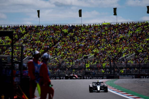 Formula 1 Pirelli British Grand Prix 2026 in Silverstone - 04 Jul 2026 Andrea Kimi Antonelli (ITA) (Mercedes-AMG Petronas F1 Team) competes during the sprint of the Formula 1 Pirelli British Grand Prix 2026 at the Silverstone Circuit. Silverstone United Kingdom Copyright: xLucaxMartinix xSOPAxImagesx LMB01315