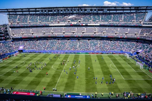 FIFA Fussball Weltmeisterschaft 2026, Achtelfinale, Paraguay vs. Frankreich, 04.07.2026, Philadelphia Stadium Das Philadelphia Stadion vor Anpfiff der Partie beim Warm Up der beiden Mannschaften *** 2026 FIFA World Cup, Round of 16, Paraguay vs. France, July 4, 2026, Philadelphia Stadium: Philadelphia Stadium before kickoff as both teams warm up Copyright: xBahhoxKarax