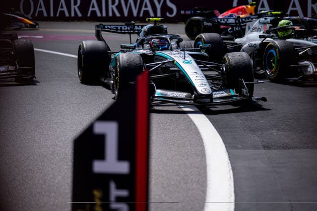 July 4, 2026, Silverstone, United Kingdom: Andrea Kimi Antonelli (ITA) (Mercedes-AMG Petronas F1 Team) in parc fermÃ after the sprint of the Formula 1 Pirelli British Grand Prix 2026 at the Silverstone Circuit. Silverstone United Kingdom - ZUMAs197 20260704_aaa_s197_117 Copyright: xLucaxMartinix