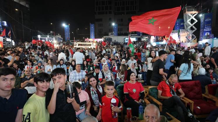 RAMALLAH, WEST BANK JULY 4, 2026: Palestinians celebrate in Ramallah, West Bank, after Morocco defeated Canada 3-0 to qualify for the FIFA World Cup, WM, Weltmeisterschaft, Fussball 2026 quarterfinals on July 4, 2026. Morocco became the first team to reach the quarterfinal stage of the tournament. RAMALLAH Palestine, State of Copyright: x xTariqxHamedxKhamaysehx xJNAxPressx