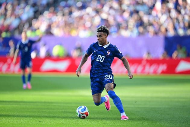 Paraguay v France - FIFA World Cup, WM, Weltmeisterschaft, Fussball 2026 - Round of 16 PHILADELPHIA, UNITED STATES - JULY 04: Desire Doue (20) of France in action during the 2026 FIFA World Cup Round of 16 match between Paraguay and France at Lincoln Financial Field (Philadelphia Stadium) in Philadelphia, Pennsylvania, United States on July 04, 2026. Abdulhamid Hosbas Anadolu Pennsylvania United States. Editorial use only. Please get in touch for any other usage.  Copyright: x2026xAnadoluxAbdulhamidxHosbasx