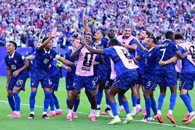Paraguay v France - FIFA World Cup, WM, Weltmeisterschaft, Fussball 2026 - Round of 16 PHILADELPHIA, UNITED STATES - JULY 04: Kylian Mbappe (10) of France celebrates the victory after the 2026 FIFA World Cup Round of 16 match between Paraguay and France at Lincoln Financial Field (Philadelphia Stadium) in Philadelphia, Pennsylvania, United States on July 04, 2026. Abdulhamid Hosbas Anadolu Pennsylvania United States. Editorial use only. Please get in touch for any other usage.  Copyright: x2026xAnadoluxAbdulhamidxHosbasx