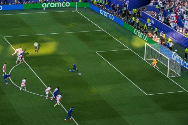 Paraguay v France - FIFA World Cup, WM, Weltmeisterschaft, Fussball 2026 Kylian Mbappe of France scores a goal from a penalty kick during the FIFA World Cup 2026 round of 16 football match between Paraguay and France. France won 1-0 over Paraguay. Philadelphia United States Copyright: xNicolòxCampox