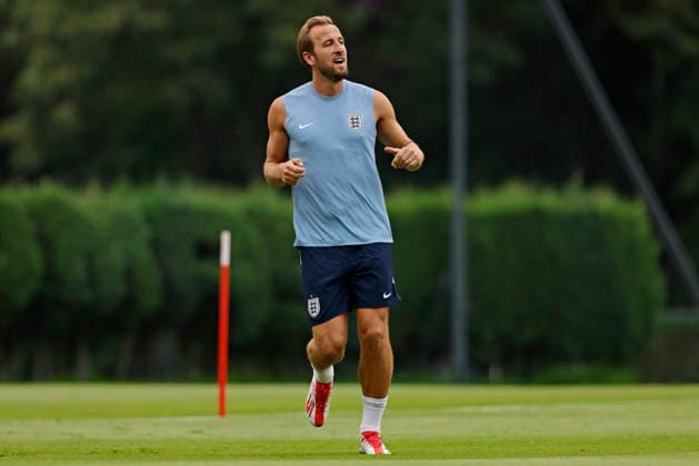 RECORD DATE NOT STATED 4th July 2026; Pumas La Cantera training center, Mexico City, Mexico; FIFA World Cup, WM, Weltmeisterschaft, Fussball Football, England Training Session; Harry Kane of the England looks on HeulerxAndrey DiaEsportivo