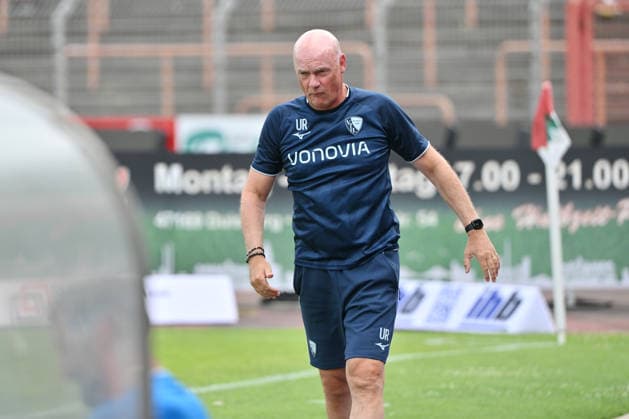 Trainer Uwe Rösler (VfL Bochum) 04.07.2026, Fussball 2. Bundesliga, Saison 2026 2027, Testspiel, Rot-Weiß Oberhausen - VfL Bochum 2:3 Oberhausen Niederrheinstadion Nordrhein Westfalen Deutschland *** Coach Uwe Rösler, VfL Bochum, July 4, 2026; Soccer, 2. Bundesliga, 2026–2027 season; Friendly Match; Rot-Weiß Oberhausen vs. VfL Bochum, 2–3; Niederrheinstadion, Oberhausen, North Rhine-Westphalia, Germany Team2