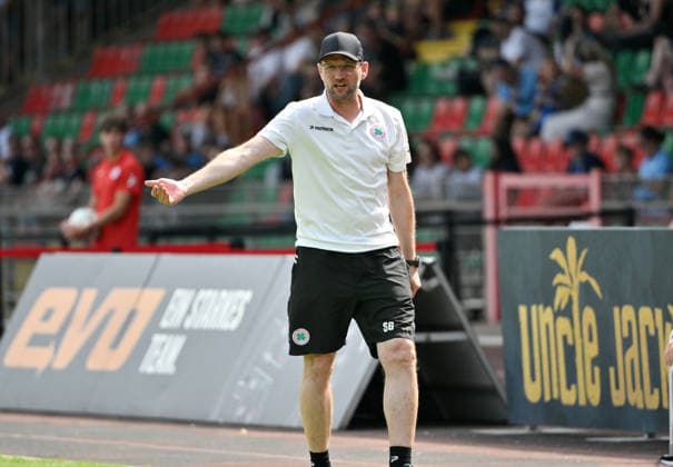 Trainer Sebastian Gunkel (Rot Weiss Oberhausen) 04.07.2026, Fussball 2. Bundesliga, Saison 2026 2027, Testspiel, Rot-Weiß Oberhausen - VfL Bochum 2:3 Oberhausen Niederrheinstadion Nordrhein Westfalen Deutschland *** Coach Sebastian Gunkel, Rot-Weiss Oberhausen, July 4, 2026; Soccer, 2. Bundesliga, 2026–2027 season; Friendly Match: Rot-Weiss Oberhausen vs. VfL Bochum 2, 3–0; Oberhausen, Niederrheinstadion, North Rhine-Westphalia, Germany Team2