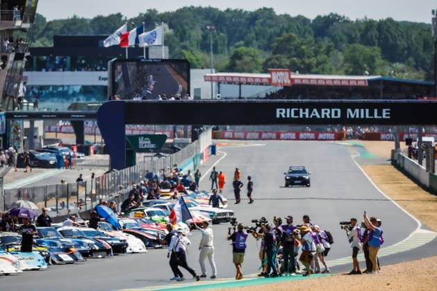 LE MANS CLASSIC SERIES 2026 - LE MANS CLASSIC LEGEND Starting grid, ambiance during the 2026 Le Mans Classic Legend, 4th round of the Le Mans Classic Series 2026, from July 02 to 05 in Circuit des 24h, in Le Mans, France - Le MansFrance  Copyright: xGREGORYxLENORMANDx