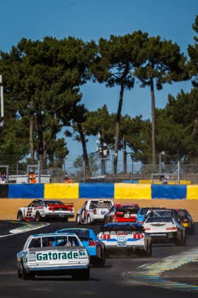 LE MANS CLASSIC SERIES 2026 - LE MANS CLASSIC LEGEND NASCAR, Motorsport, USA start, action during the 2026 Le Mans Classic Legend, 4th round of the Le Mans Classic Series 2026, from July 02 to 05 in Circuit des 24h, in Le Mans, France - Le MansFrance  Copyright: xGREGORYxLENORMANDx