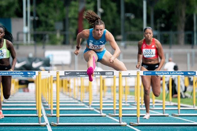 Schneider Rosina (TV Sulz, 1715, 100m Huerden Frauen), GER, Leichtathletik, Athletics, Deutsche Meisterschaften U18 U23, Wattenscheid, 04.07.2026, GER, Leichtathletik, Athletics, Deutsche Meisterschaften U18 U23, Wattenscheid, 04.07.2026 Wattenscheid *** Rosina Schneider, TV Sulz, 1715, Women s 100m Hurdles, GER, Track and Field, Athletics, German U18 and U23 Championships, Wattenscheid, July 4, 2026, GER, Track and Field, Athletics, German U18 and U23 Championships, Wattenscheid, July 4, 2026, Wattenscheid Copyright: xStefanxMayerx EP_SMR