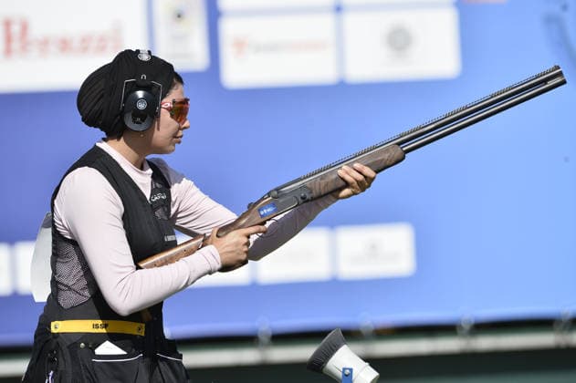 IPA86397965 - Reem Ghanem Al-Sharshani of Qatar shoots during the first day of the ISSF World Cup Shotgun competition at the Concaverde Shooting Range on July 5, 2025, in Lonato del Garda, Italy.  Copyright: xRichardxMorgano IPAxSportx xx 86397965