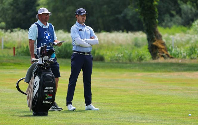 GOLF - BMW International Open 2026 MUNICH,GERMANY,05.JUL.26 - GOLF - DP World Tour, BMW International Open, GC Eichenried. Image shows Michael Hollick (RSA) and his caddy.  GEPAxpictures xThomasxBachun