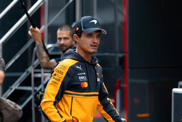 July 5, 2026, Silverstone, Northamptonshire, United Kingdom: LANDO NORRIS (1, McLaren Mastercard F1 Team, GBR, British F1 Driver, MCL40) in the paddock on race day (Sunday) at the Formula 1 Pirelli British Grand Prix 2026 at Silverstone Circuit Silverstone United Kingdom - ZUMAr193 20260705_zsp_r193_033 Copyright: xSaraxRuffonix