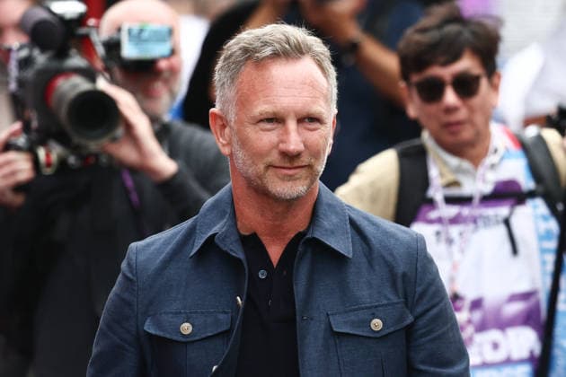 F1 British Grand Prix 2026 Christian Horner in the paddock ahead of the Formula 1 British Grand Prix at Silverstone Circuit in Northampton, Great Britain on July 5, 2026. Northampton United Kingdom  Copyright: xJakubxPorzyckix originalFilename:porzycki-f1britis260705_npbKV.jpg