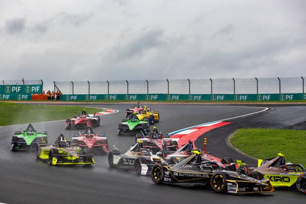2026 FORMULA E SHANGHAI ePRIX 07 GUNTHER Maximilian (ger), DS Penske, DS E-Tense FE25, action during the Shanghai ePrix, 12th and 13th round of the 2025-26 ABB FIA Formula E World Championship, WM, Weltmeisterschaft on the Shanghai International Circuit from July 3 to 5, 2026 in Shanghai, China - ShanghaiChina  Copyright: xDamienxDoumerguex